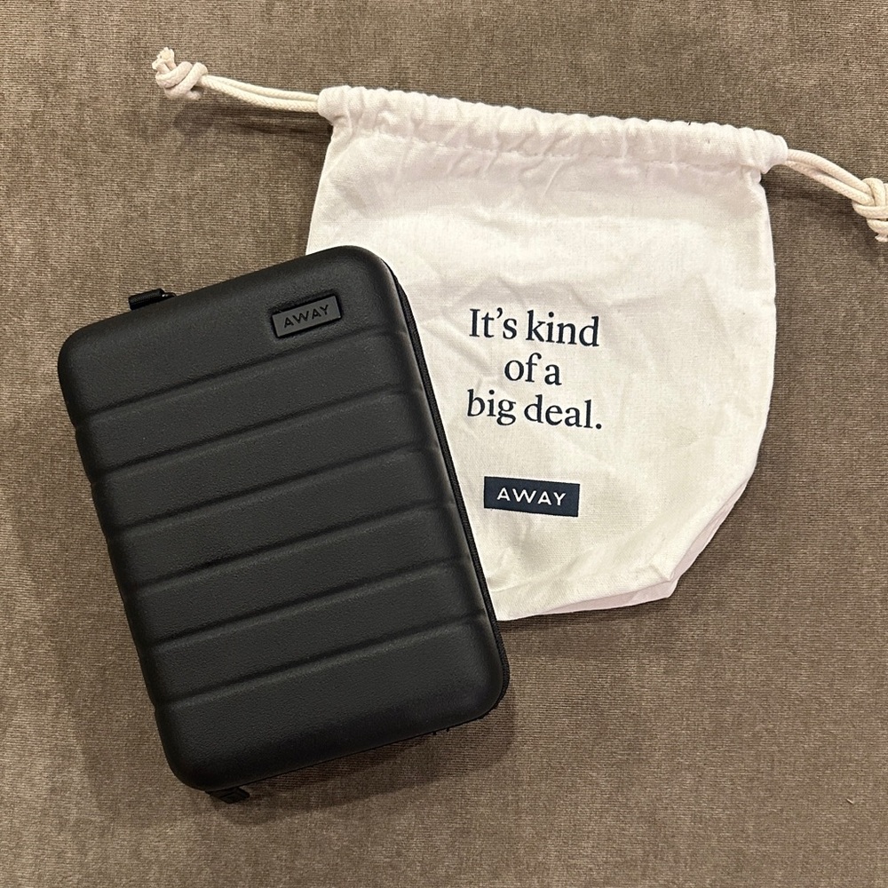 Away Black Mini Hardside Travel Case